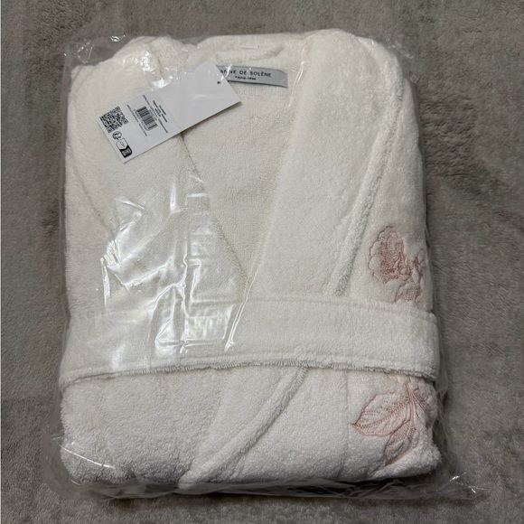 🆕Anne de Solene White Embroidered Robe nwt - Picture 5 of 5